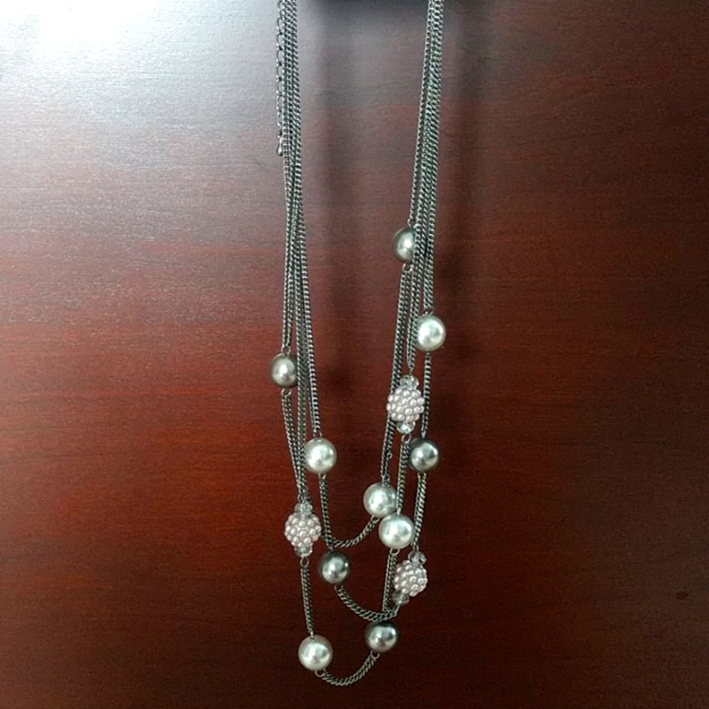 Necklace & earring set